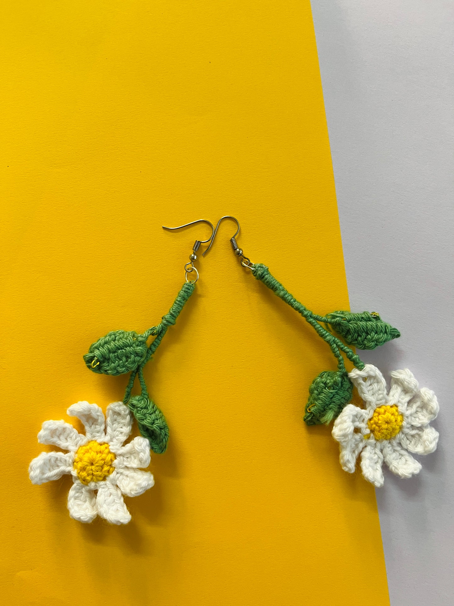 Daily Flower with Leaf Style Handmade Crochet Earrings